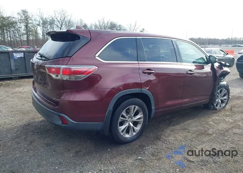2015 Toyota Highlander Le Plus V6 z USA, uszkodzony, nr VIN 5TDBKRFH9FS118431